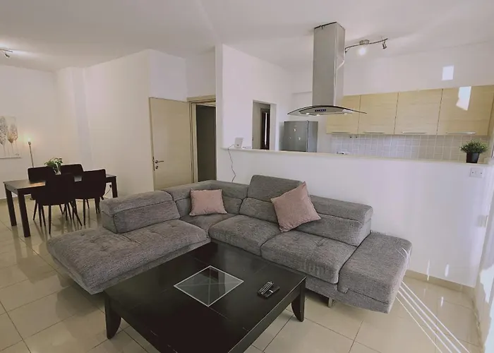 White Petals Apartment